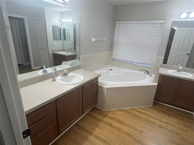1063 Bluegrass Dr — Photo 14