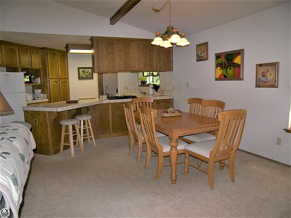 5th image of 19600 Butler Way #8-294