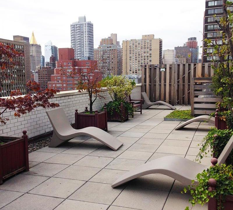 2nd image of 340 E 34th St APT 8N