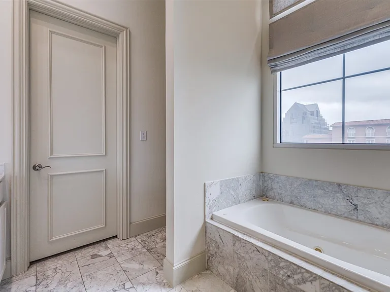 3535 Gillespie St #604 — Photo 8