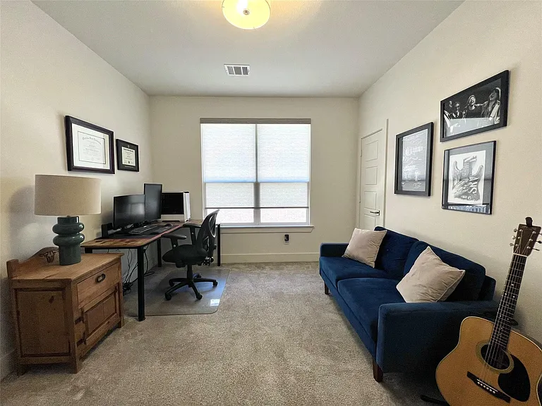 2823 Stanley Ave — Photo 18