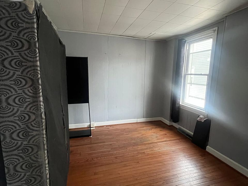 1st image of 49 Madison Ave