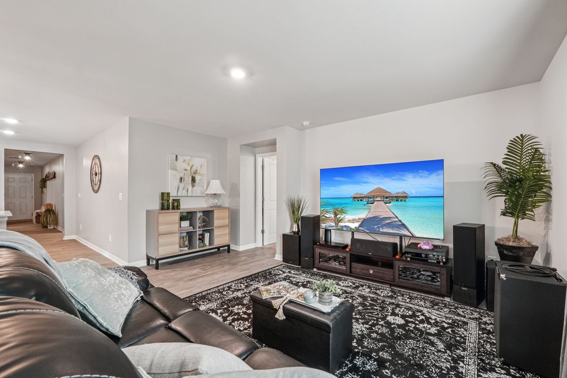 next background image