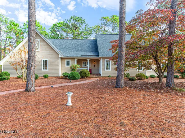 14 Galston Court, Pinehurst, NC 28374