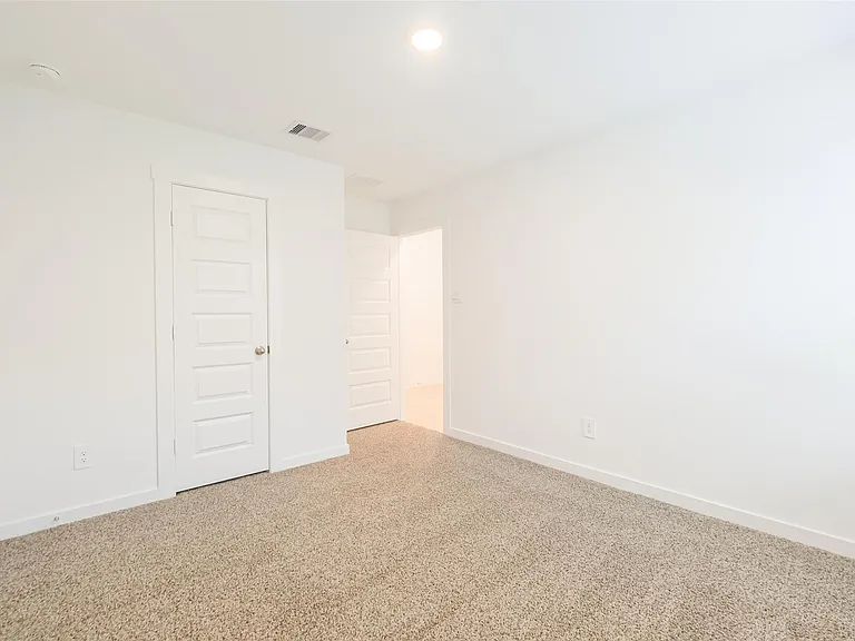 31718 Hallington Hill Ln — Photo 24