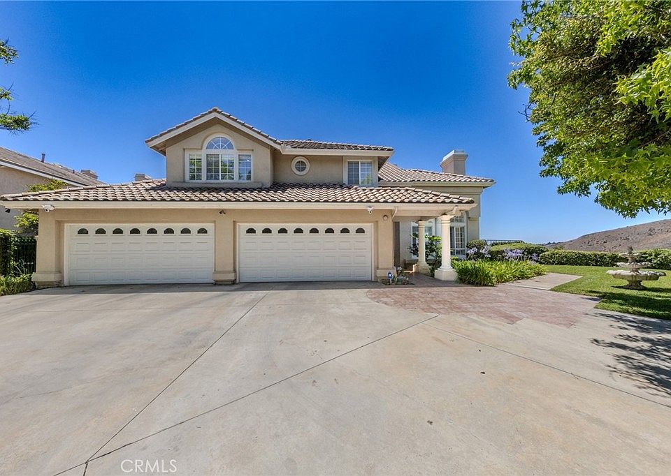 1st image of 26915 Ironstone Dr