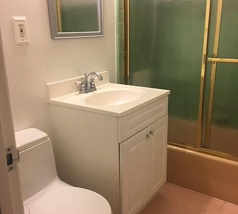 5th image of 334 Forest View Dr