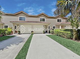 6631 Old Farm Trl, Boynton Beach, FL 33437