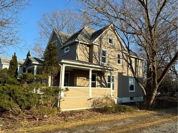12 Tioga St, Waverly, NY 14892