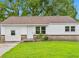 109 Olive St, Crane, MO 65633