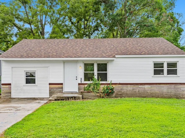 109 Olive Street, Crane, MO 65633