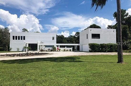 1st image of 4831 Hoyer Dr