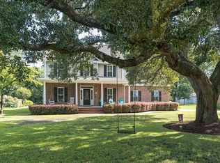 9 Pelican Point Rd, Wilmington, NC 28409