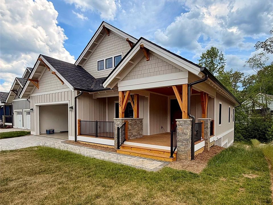 1st image of 125 Starwood Valley Trl