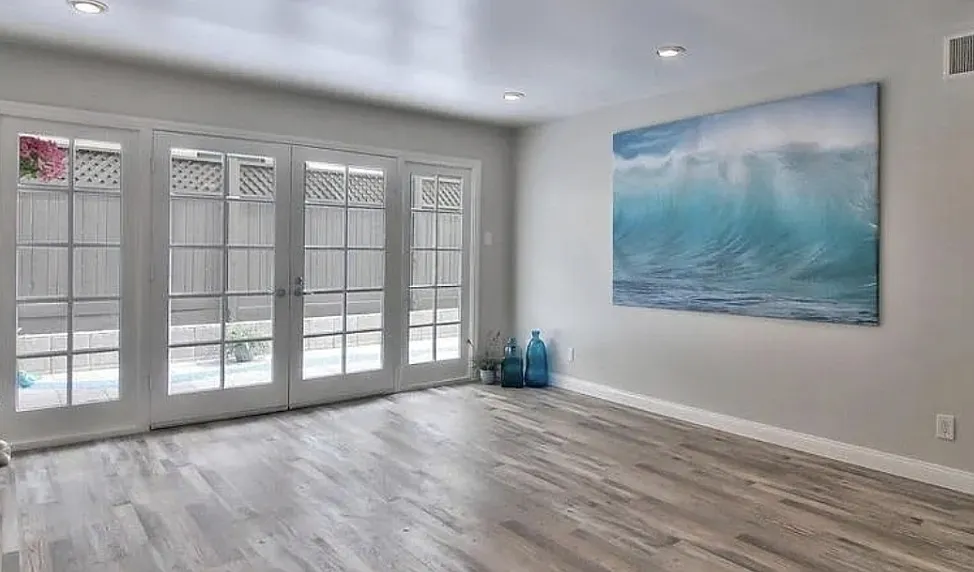 2 bed, 888 sqft, $4,150 — Photo 2