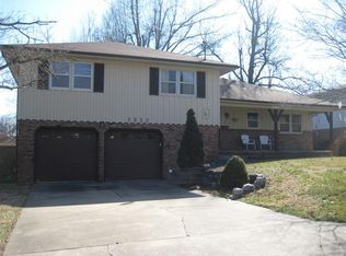 2522 E Cherokee St, Springfield, MO 65804