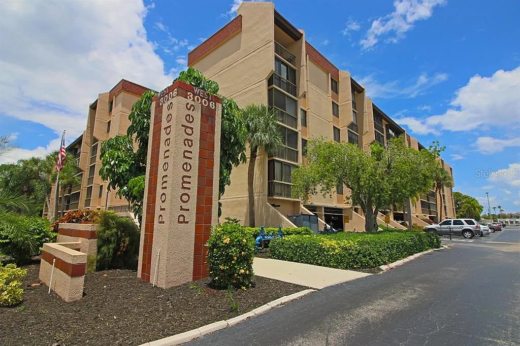 1 bed, 1.0 bath, 634 sqft, $1,150 — Photo 1