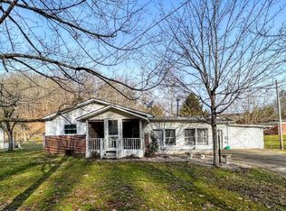 5266 Hale Branch Rd, Barboursville, WV 25504