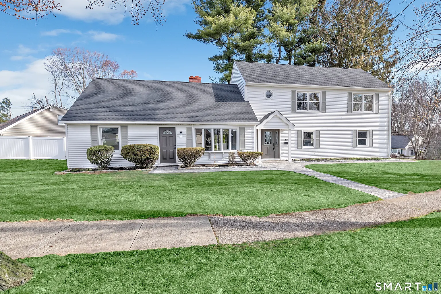 139 Wepawaug Drive photo 1
