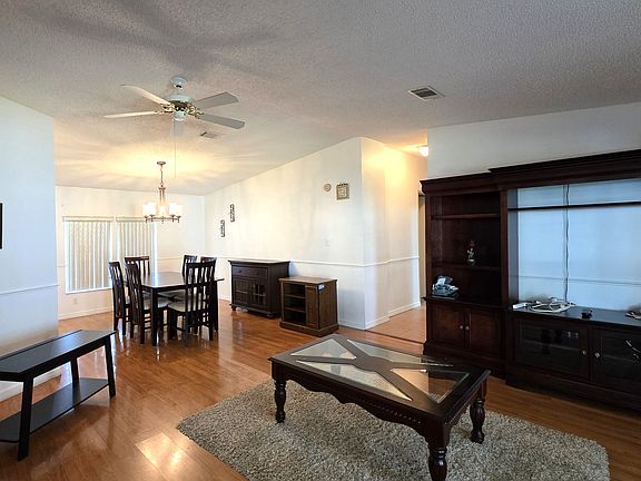 2nd image of 253 Costa Rica #329