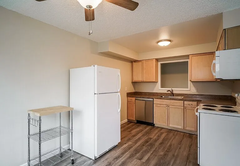 4314 SW View Point Ter #8 — Photo 23