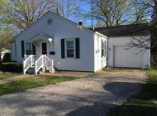 816 Vine St, Greenville, IL