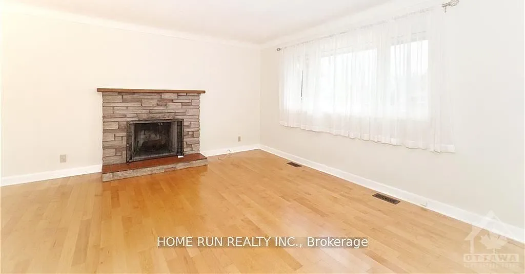 3 bed, $2,900 — Photo 3