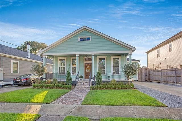 1st image of 334 Nursery Ave