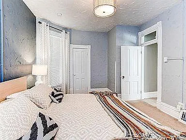 2242 N Ogden St — Photo 14