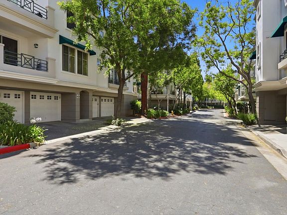 4th image of 410 Milan Dr Unit 220