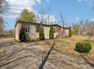 89 Poplar Dr, Beechgrove, TN 37018