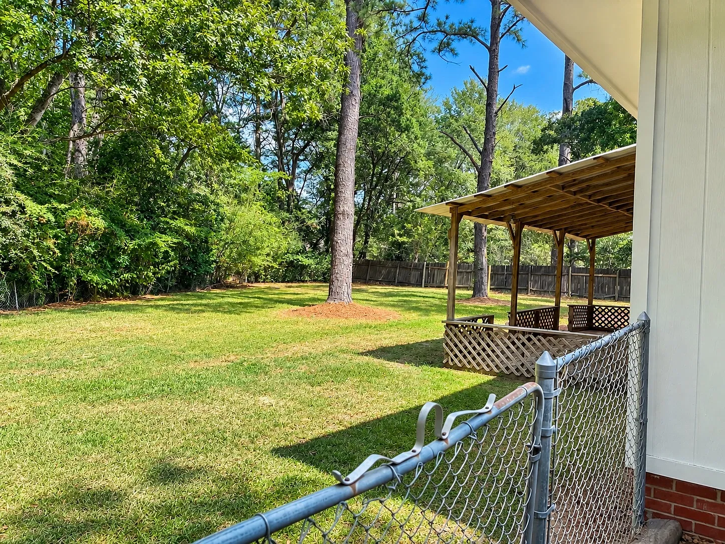 3 bed, 1440 sqft, $1,650 — Photo 4