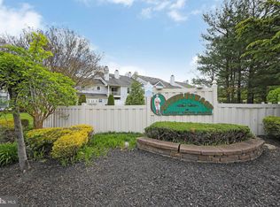 617 Steeplechase Ct, Woodbury, NJ 08096