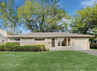 380 Payson St, Hoffman Estates, IL 60169