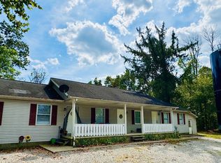 65 Crihfield Dr, Nelsonville, OH 45764
