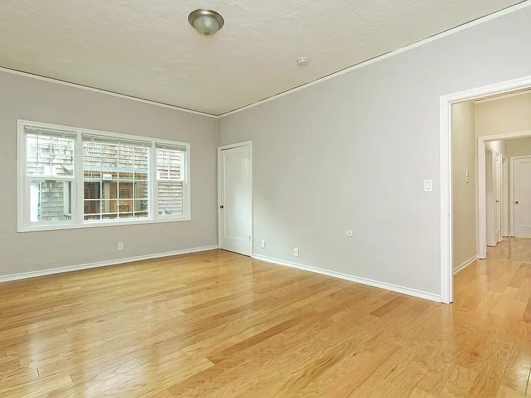 3408 Richmond Blvd — Photo 1