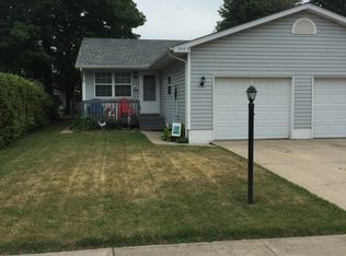 806 Jefferson St #B, Valparaiso, IN 46383