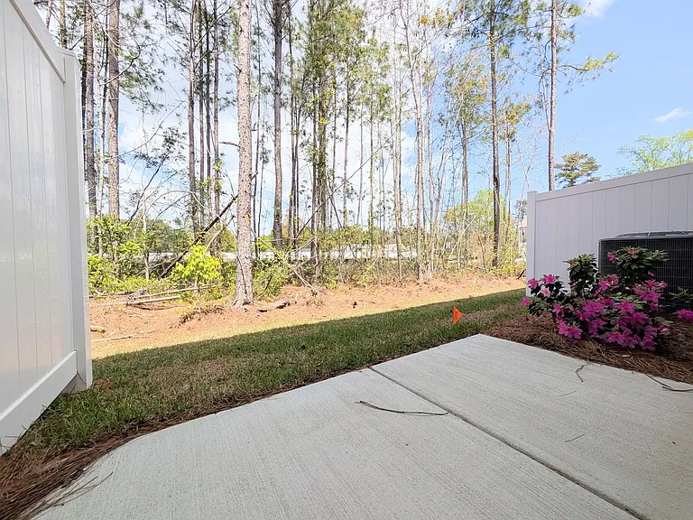 616 Golden Resin Rd — Photo 36