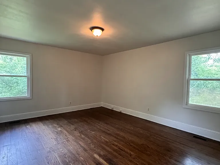 110 Stone Creek Dr — Photo 7