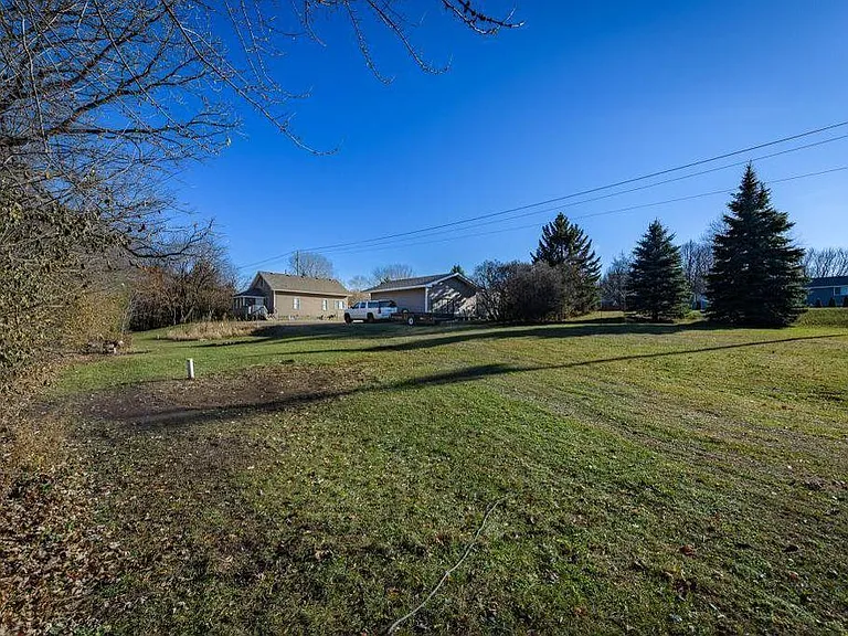 861 Diffley Rd — Photo 19