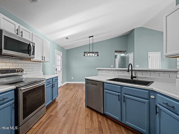 2nd image of 319 Reid Court N