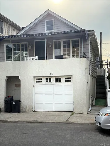 75 Wyoming Ave #LOWER Photo 1 75 Wyoming Ave #LOWER Photo 1