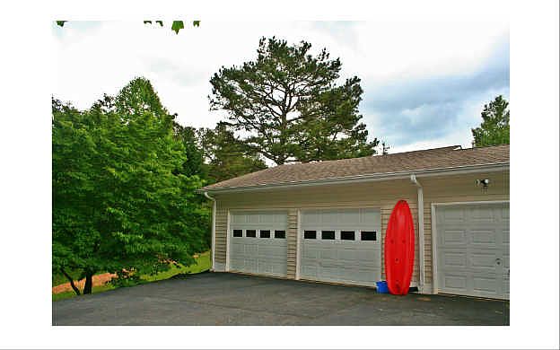 2nd image of 82 Whitaker Ln