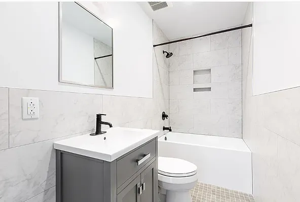 Rented by Dalan Rentals | media 70