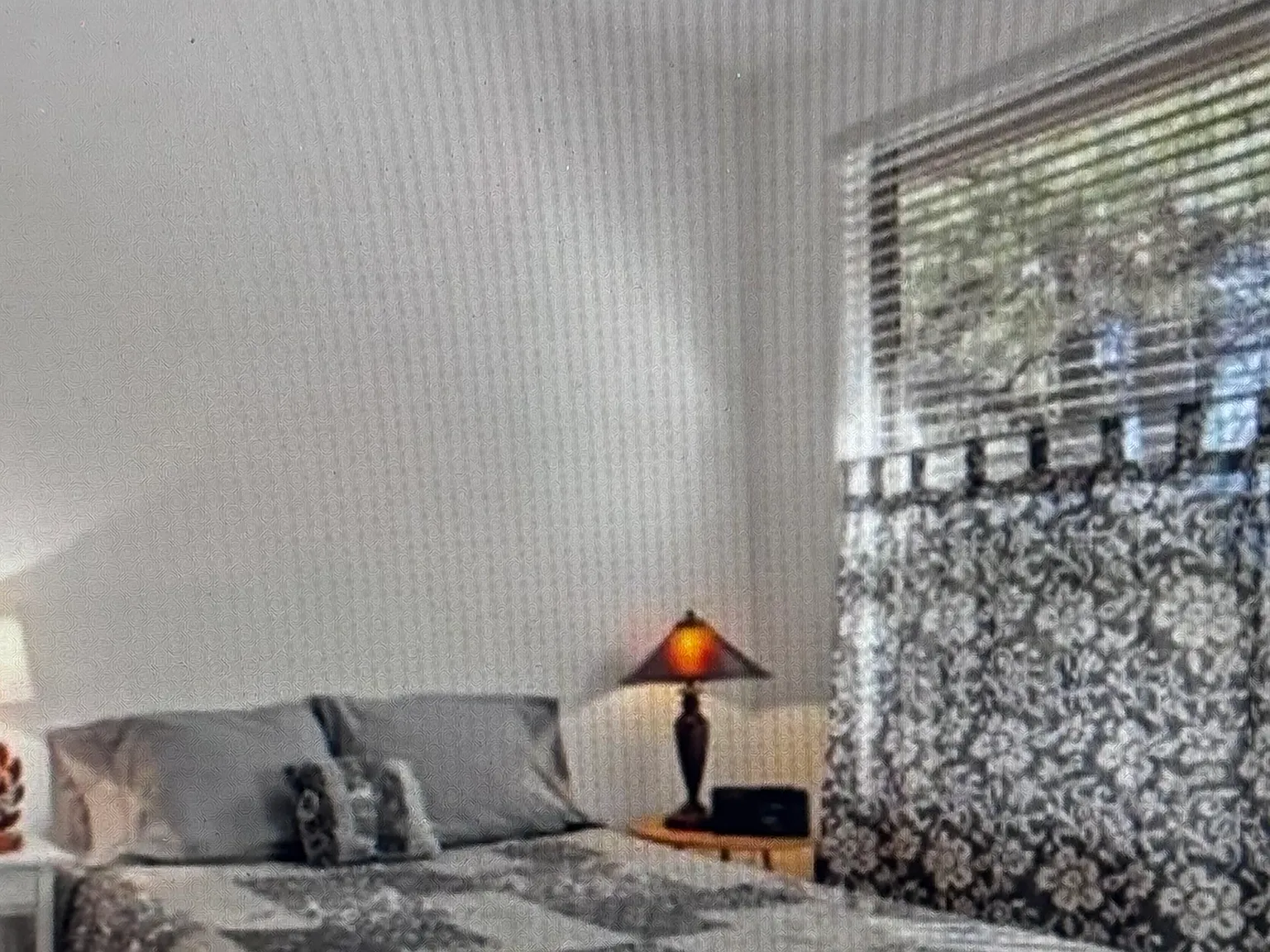 2 bed, 1.5 bath, 996 sqft, $900 — Photo 4