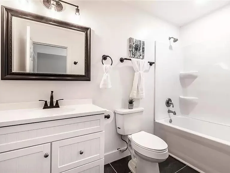 243 Terrace Ave — Photo 10