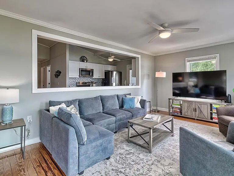 435 Whits End — Photo 11