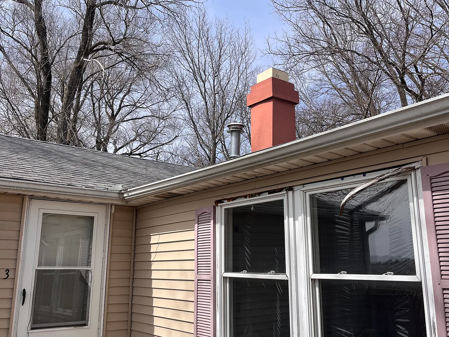 703 W William St — Photo 2