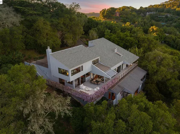 116 Tappan Ln, Orinda, CA 94563