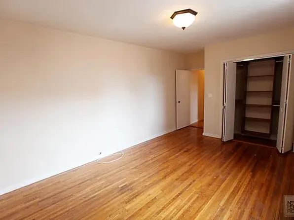 675 Academy Street image 8 of 13